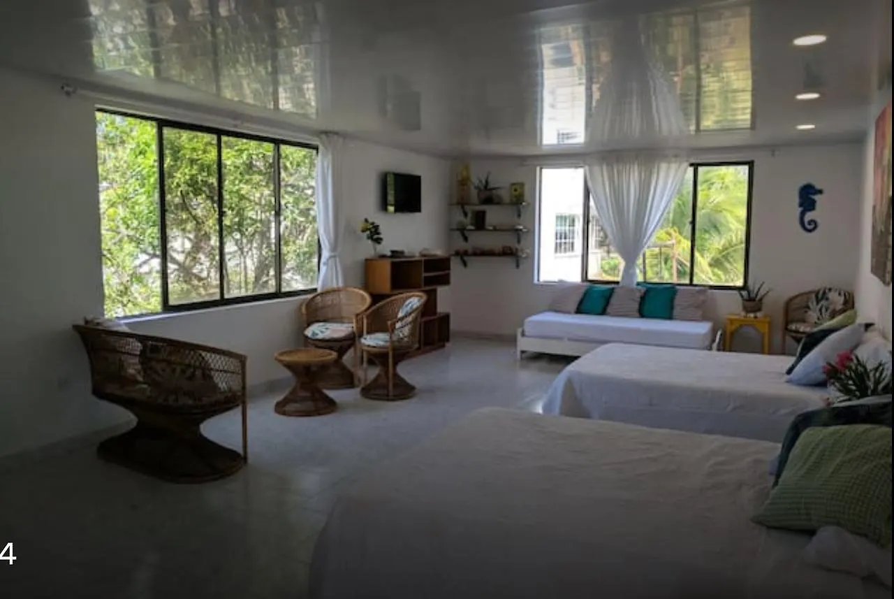Hipocampo Azul Inn contacts